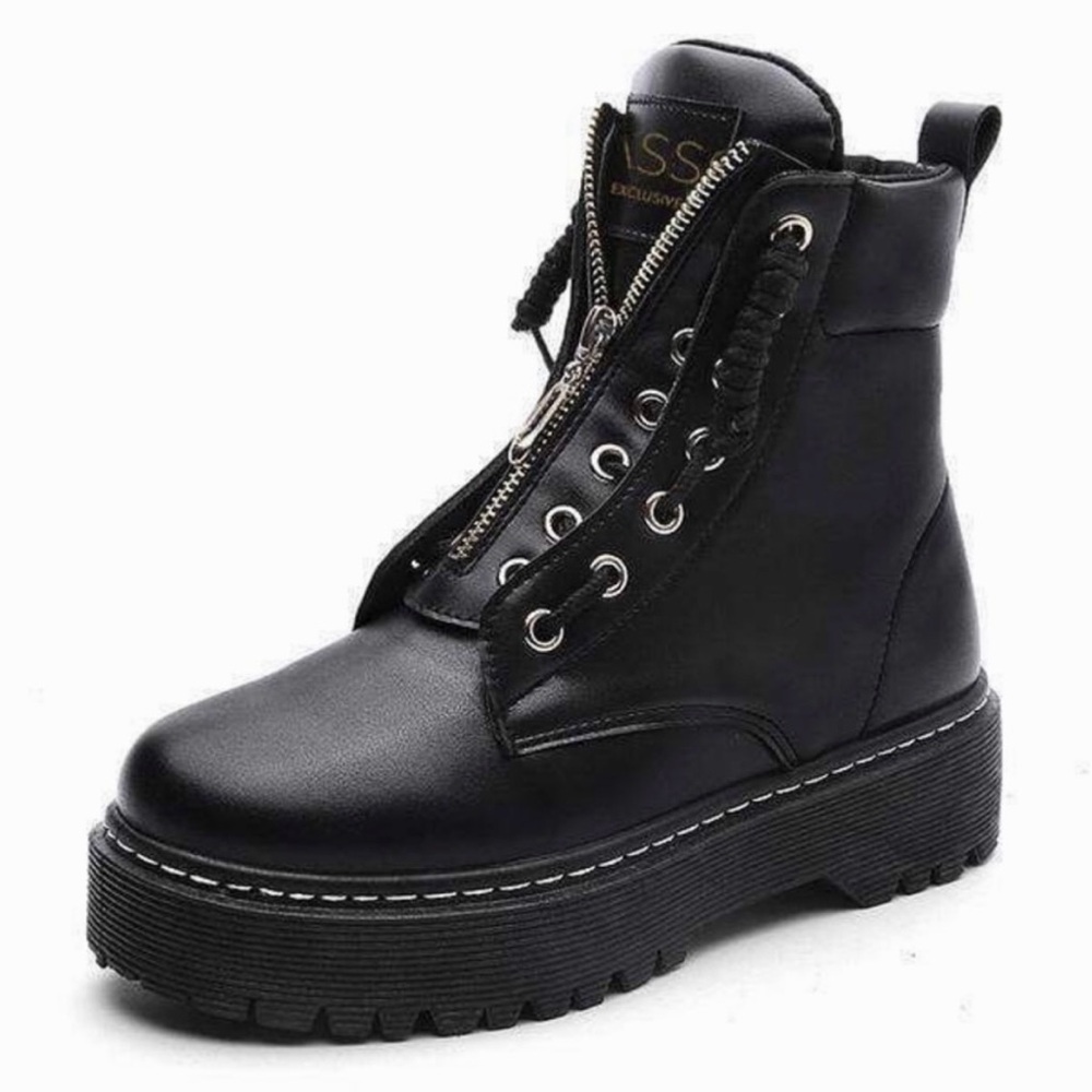 LIKE NEW! Basso black zip up boots. Size 8.5